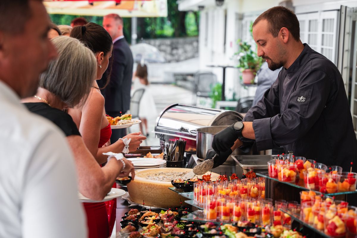 Kloperaj-129_resized O nama Kloperaj kreativni motivirani tim catering